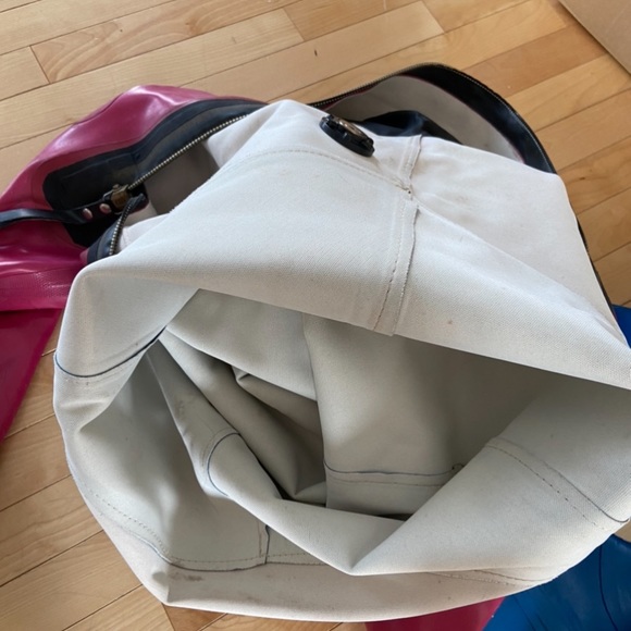 Sizing - Picture 1 of 9